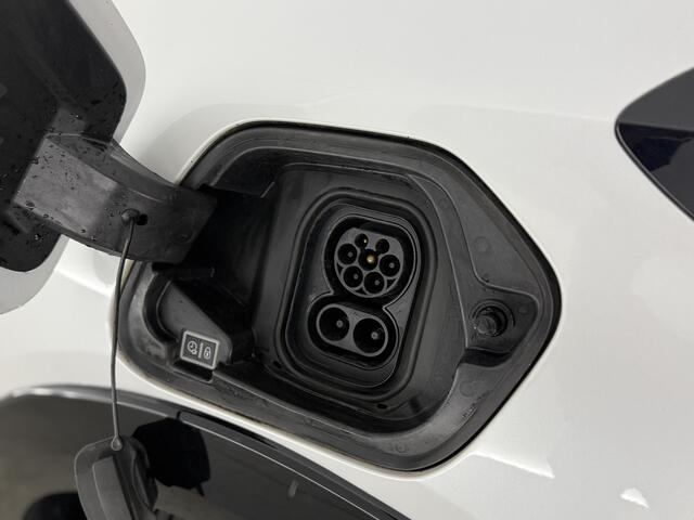 Peugeot e-208 EV GT 50 kWh | Snelladen | SOH 93% | Pano | Sfeer | Virtual | Clima | Adap. Cruise | Camera | Carplay