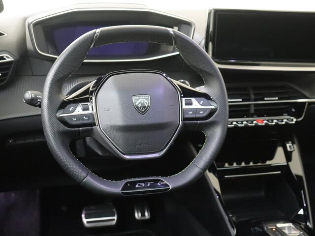 Peugeot e-208 EV GT 51 kWh | Alcantare Executive Pakket | Camera | Carplay | Adapt. Cruise |