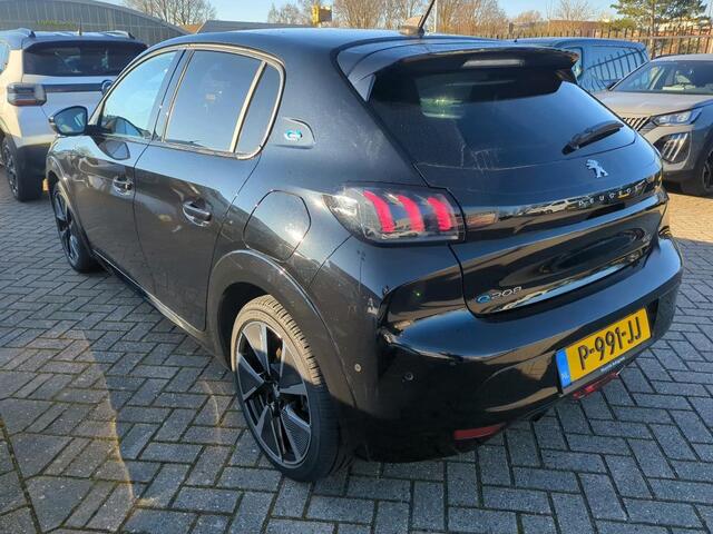 Peugeot e-208 EV GT Pack 50 kWh ALL-INRIJKLAARPRIJS/Navi/Camera/350KM Actieradius/Keyless entry en start