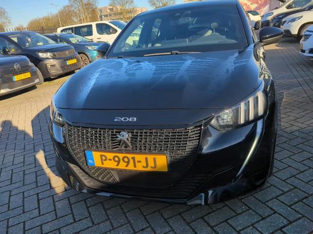Peugeot e-208 EV GT Pack 50 kWh ALL-INRIJKLAARPRIJS/Navi/Camera/350KM Actieradius/Keyless entry en start