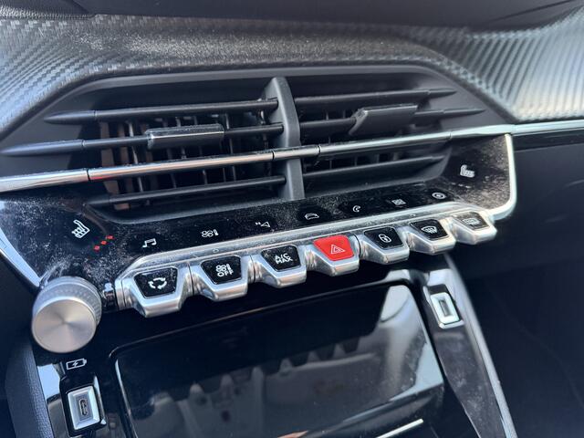 Peugeot e-208 BJR 2023 EV 136 PK Allure Pack 50 kWh 3-FASE | VIRTUAL DISPLAY | STOEL VERWARMING | LED | CAMERA | LMV