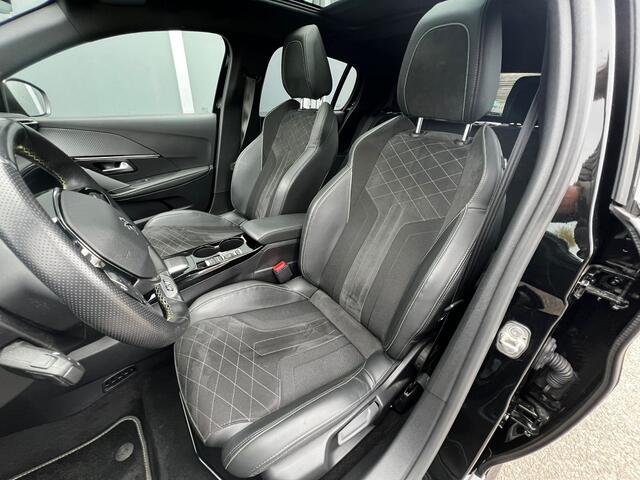 Peugeot e-208 EV GT Pack 50 kWh | Pano | Fase 3 | Side assist | ACC | Camera