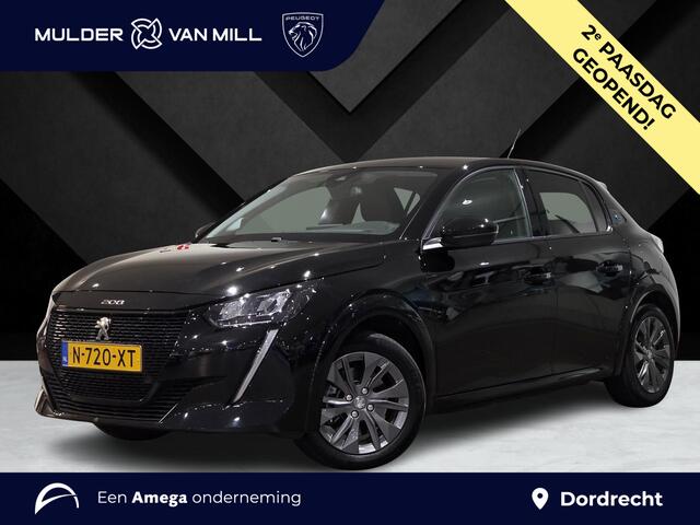 Peugeot e-208 Allure Pack EV 3-FASEN 50kWh 136pk | 3D i-COCKPIT® | NAVI | CAMERA | APPLE CARPLAY / ANDROID AUTO | CLIMA | PARKEERHULP | LM-VELGEN |