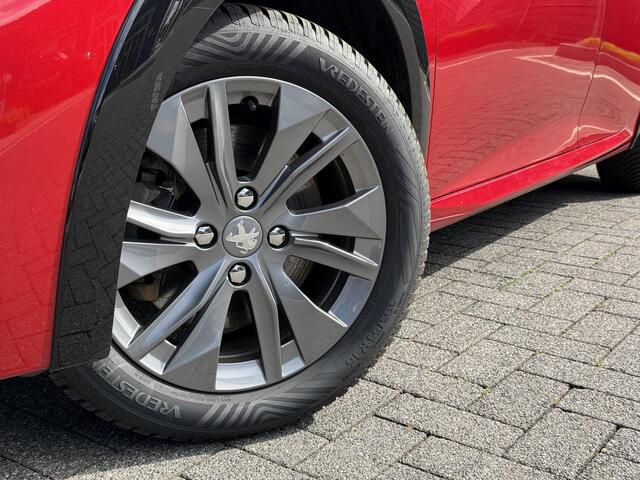 Peugeot e-208 Blue Lease Allure 50 kWh 136PK Automaat Achteruitrijcamera, DAB, Apple Carplay, Android Auto, Parkeersensoren Achter