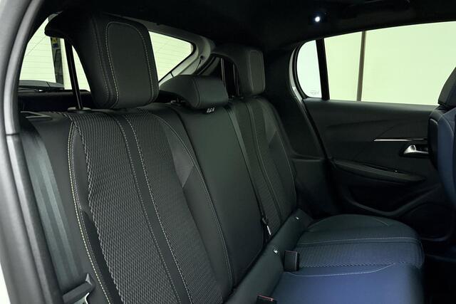 Peugeot e-208 EV GT 50 kWh | WLTP 363KM | Panorama Dak | Cruise Control | parkeersensoren Rondom | Start/Stopknop | Climate Control | Parkeer Camera Achter |