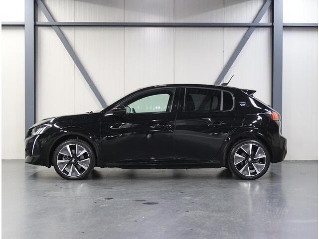 Peugeot e-208 GT 50kWh 136PK | 1ste eigenaar | ACCU 91% | AppleCarplay/AndroidAuto | Stoelverwarming | Adaptive Cruise Control | Dodehoekdetectie | Camera | LED lampen | AUTOMAAT | Sfeerverlichting | Isofix | Privacy Glass |