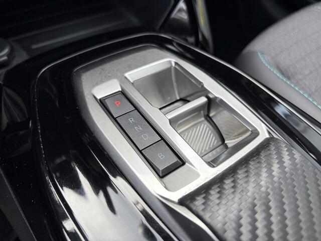 Peugeot e-208 EV Allure Pack 50 kWh Facelift model | 3 fase lader | Apple Android | Navi | Camera | Luxe uitvoering!