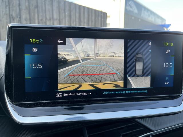 Peugeot e-208 EV Allure 50 kWh Pano / Led / Cruise / carplay / Camera / Stoelverwarming