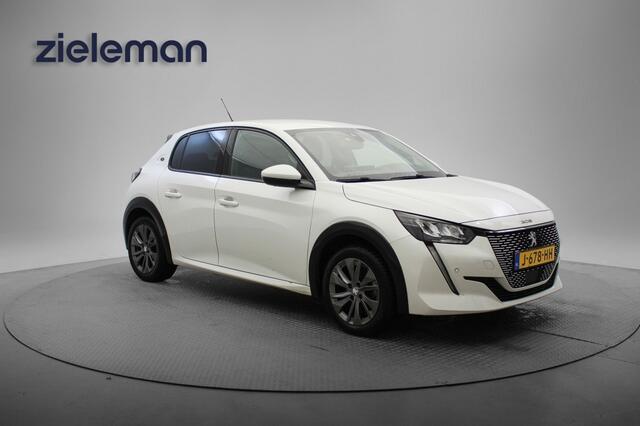 Peugeot e-208 Allure 50 kWh - Digital Cockpit, Carplay, Half Leer, Camera, SOH 90,7% (laad niet)
