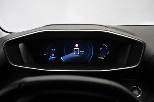 Peugeot e-208 Allure 50 kWh - Digital Cockpit, Carplay, Half Leer, Camera, SOH 90,7% (laad niet)
