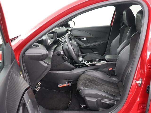 Peugeot e-208 EV GT Pack 50 kWh | SOH 92% | Stoelverwarming | Leder/Alcantara | Adaptive cruise | Carplay | Park Assist | Camera | Keyless | Full LED | Dodehoek detectie | Navigatie | Digital Cockpit