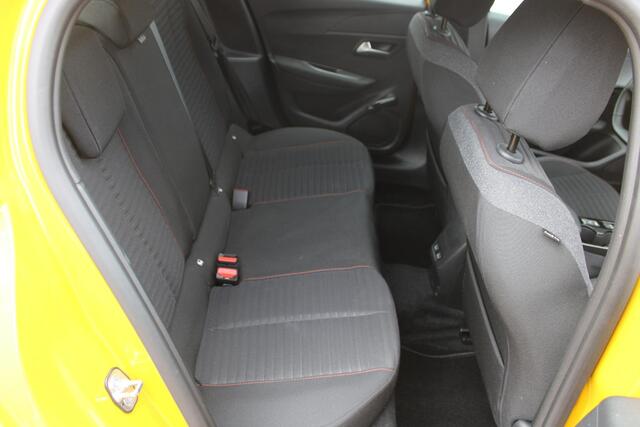 Peugeot e-208 EV Active 50 kWh Automaat SOH 92,7% Airco Cruise Carplay 1e eigenaar dealer onderhouden