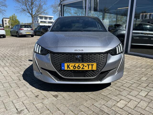 Peugeot e-208 EV GT 350 50 kWh Camera / Cruise / Pano / Lmv /Carplay / Groot nav