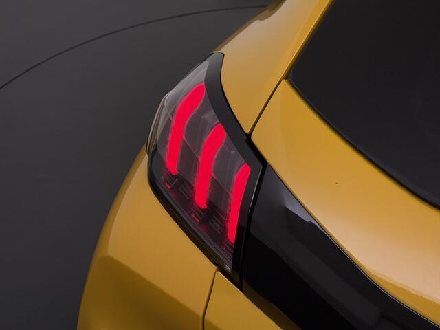 Peugeot e-208 EV GT 350 50kWh Navi Ecc 360°Camera Panoramadak Apple Carplay Android Auto Adap.Cruise Stoelverwarming Privacy Glas DAB+ Bluetooth Keyless Dodehoekdetectie 1e Eigenaar Origineel Nederlandse Auto Dealeronderhouden