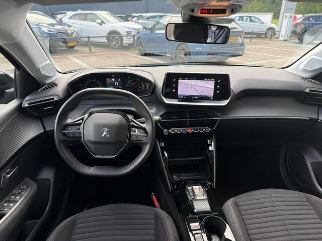 Peugeot e-208 EV Allure 50 kWh 3-Fase *Navigatie & Clima*