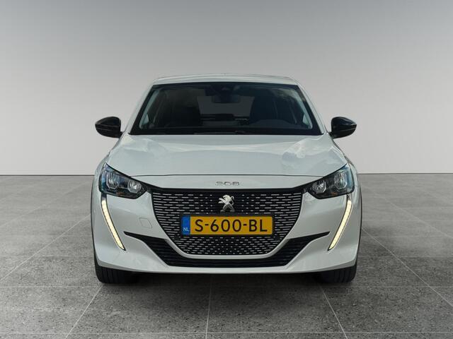 Peugeot e-208 Active Pack EV 3-FASEN 50kWh 136pk | LAGE KM-STAND! | NAVI | LED KOPLAMPEN | PARKEERHULP | LM-VELGEN | CLIMA | CRUISE | KEYLESS START | DAB+ |