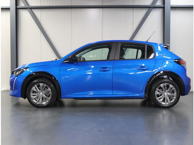 Peugeot e-208 Active Pack 50kWh 136PK | 1ste eigenaar | AppleCarplay/AndroidAuto | Parkeersensoren | Stoelverwarming | Keyless | Navigatie | 16"LMV | AUTOMAAT | Climate Control | Cruise Control | DAB Radio |