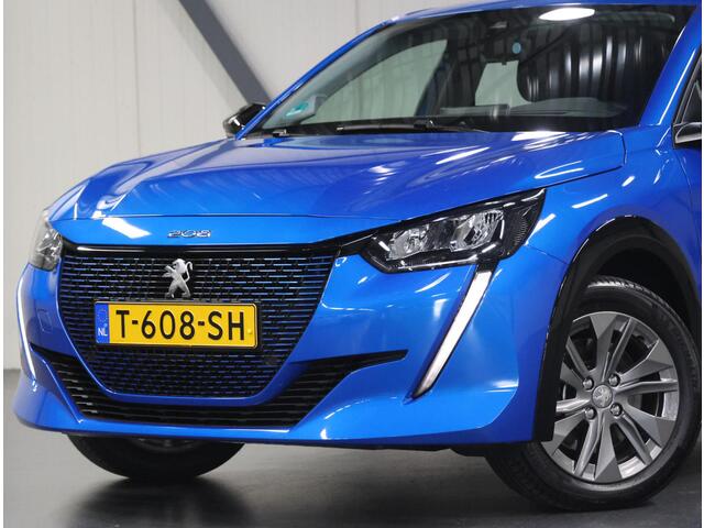 Peugeot e-208 Active Pack 50kWh 136PK | 1ste eigenaar | AppleCarplay/AndroidAuto | Parkeersensoren | Stoelverwarming | Keyless | Navigatie | 16"LMV | AUTOMAAT | Climate Control | Cruise Control | DAB Radio |