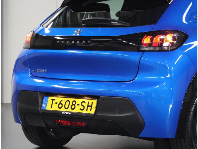 Peugeot e-208 Active Pack 50kWh 136PK | 1ste eigenaar | AppleCarplay/AndroidAuto | Parkeersensoren | Stoelverwarming | Keyless | Navigatie | 16"LMV | AUTOMAAT | Climate Control | Cruise Control | DAB Radio |