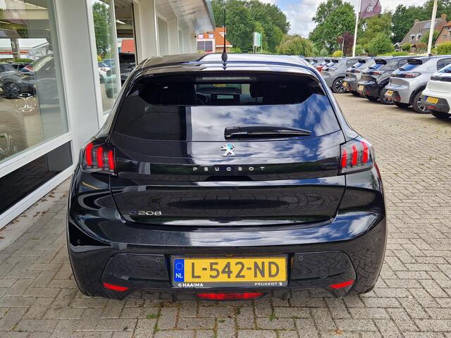 Peugeot e-208 EV Allure Pack 50 kWh | Navigatie | Stoelverwarming | Climate & Cruise Control | Digitale cockpit | Applecarplay/Android Auto |