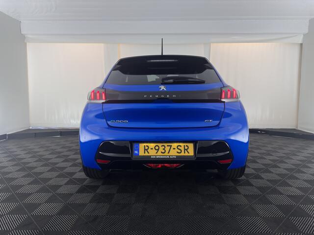 Peugeot e-208 EV GT Pack 50 kWh [3-Fase-11kW] {SoH-94%} (INCL.BTW) *FULL-LED | DIGI-COCKPIT | BLINDSPOT | CAMERA | LEATHER-ALCANTARA | AMBIENTLIGHT | NAVI-FULLMAP | LANE-ASSIST | KEYLESS | DAB | CCS-FASTLOADER | HEATED-SPORTSEATS | 17''ALU*