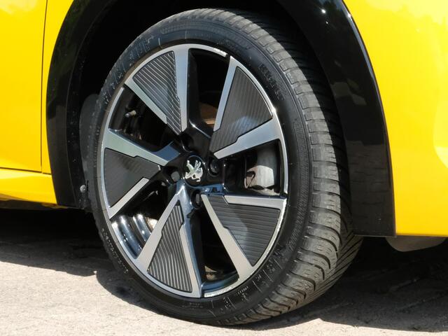 Peugeot e-208 EV GT Pack 50 kWh 136 PK | 360 Camera | Stoelverwarming | Adaptieve Cruise Control | Keyless Entry | LED | DAB | LMV 17" |