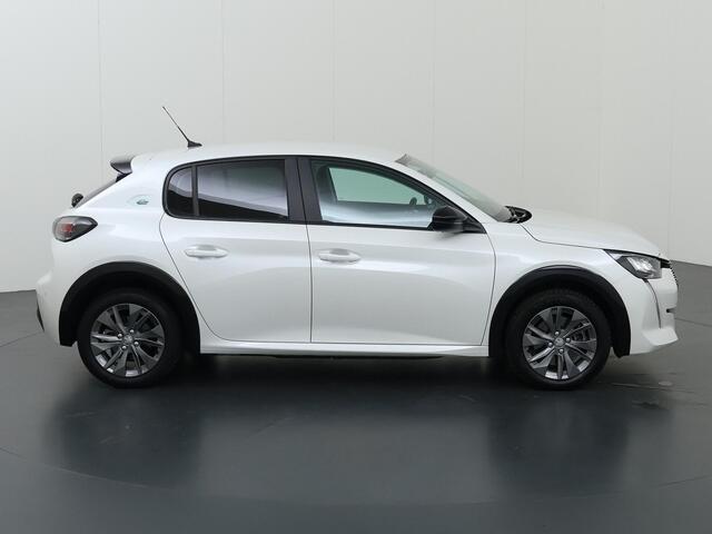Peugeot e-208 EV Active Pack 50 kWh | SOH 93% | 3-Fase laden | LED | Digitaal Dashboard | Apple CarPlay/Android Auto | Navigatie | DAB | Cruise Control | Climate Control |
