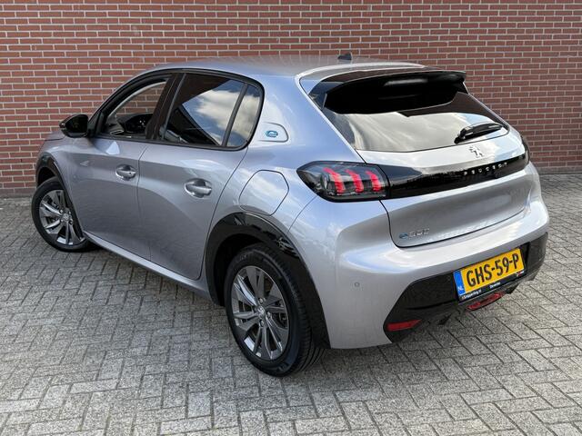 Peugeot e-208 Allure 50 kWh SOH 100% NAVI CLIMA CRUISE CAMERA PDC STOELV