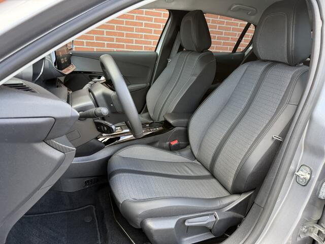Peugeot e-208 Allure 50 kWh SOH 100% NAVI CLIMA CRUISE CAMERA PDC STOELV