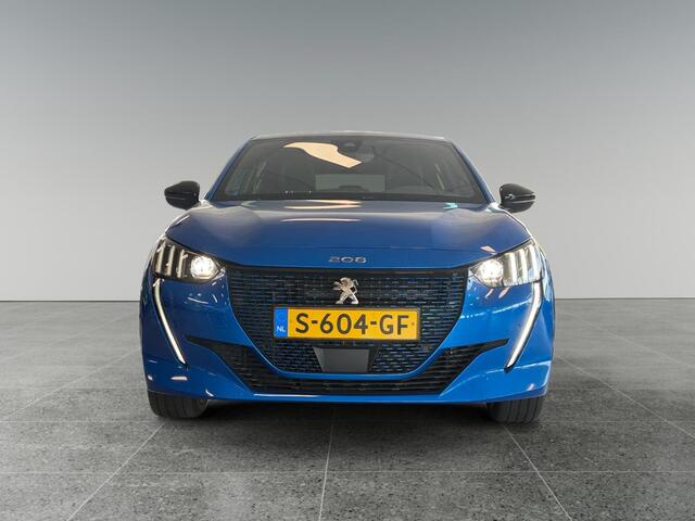 Peugeot e-208 GT Pack EV 3-FASEN 50kWh 136pk | ALCANTARA | TWO-TONE | STOELVERW. | NAVI | CAMERA | 17" LM-VELGEN | APPLE CARPLAY / ANDROID AUTO | STOELMASSAGE | ADAPTIVE CRUISE |
