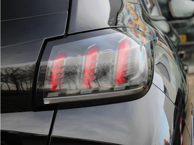 Peugeot e-208 EV Allure Pack 50 kWh CAMERA/STOELVERW./NAVI