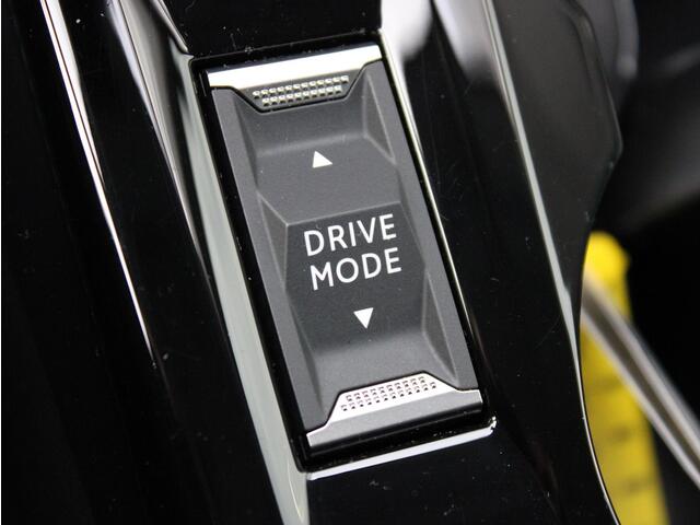 Peugeot e-208 EV Allure Pack 50 kWh CAMERA/STOELVERW./NAVI