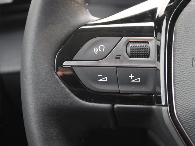 Peugeot e-208 EV Allure Pack 50 kWh CAMERA/STOELVERW./NAVI