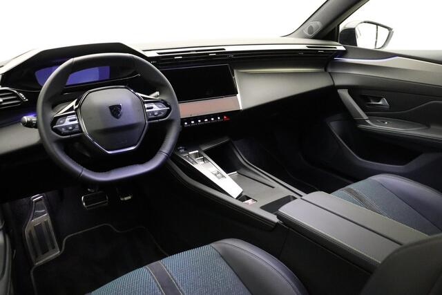 Peugeot e-308 EV GT First Edition 54 kWh | 100% Elektrisch | 416km WLTP | Stoel & Stuurverwarming Voor | Achteruit Rijcamera | Draadloze Apple Carplay & Android Auto | 3-Fase | Parkeersensor | Climate Control | Adaptive Cruise Control |