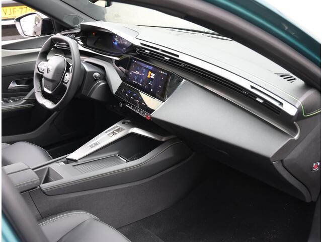 Peugeot e-308 SW GT EV 54 kWh | AGR stoel | Stoelverwarming | Camera | Navigatie | Automatische achterklep