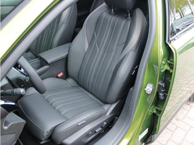 Peugeot e-408 GT Exclusive 58 kWh | Leder/Panoramadak/Focal/Camera