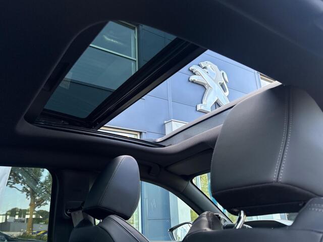 Peugeot e-408 GT Exclusive EV 58kWh 210pk | FACELIFT! | LEDER | AGR-STOEL | FOCAL AUDIO | 360° CAMERA | SCHUIF/KANTELDAK |