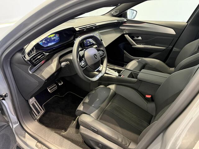 Peugeot e-408 GT Avantage 58 kWh FULL OPTIONS | MASSAGE | STUURVERWARMING EN STOELVERWARMING | PANO | ELEKTR. STOELEN | MASSAGE | FOCAL AUDIO
