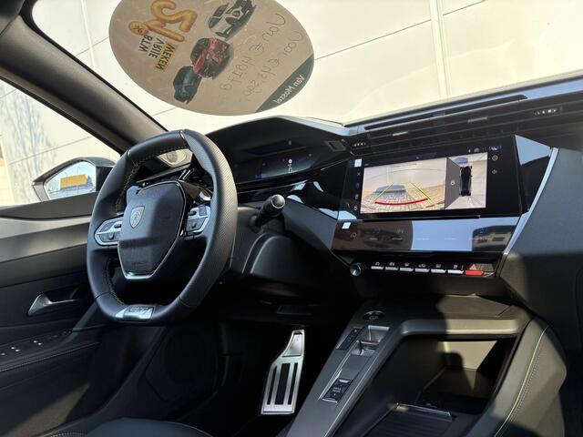 Peugeot e-408 GT Avantage 58 kWh Camera | Adaptieve Cruise Control | Alcantara bekleding | Elektrische kofferklep