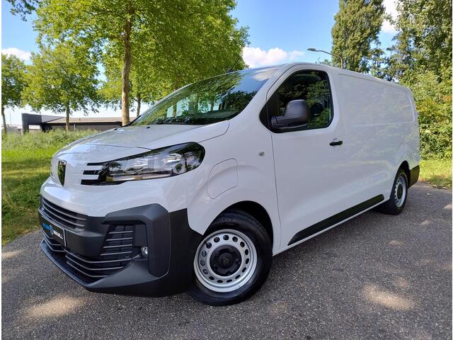Peugeot e-Expert L3 75 kWh 136pk AUTOMAAT | Multimedia | Apple Carplay | Android Auto | Digital cockpit | Stuurwielbediening | Achteruitrijcamera | Parkeersensoren voor en achter | Dode hoek detectie | Elektrisch inklapbare spiegels | Bank voorpassagiers | Tussenwand comf