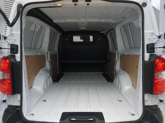 Peugeot e-Expert L3 75 kWh | 0% rente | navi incl. Apple Carplay | camera | parkeersensoren voor & achter | dodehoekwaarschuwing | rijklaarprijs