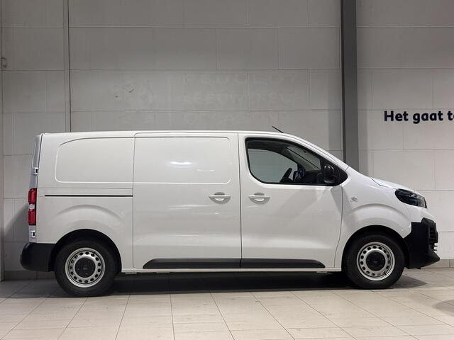 Peugeot e-Expert L2 75kWh 136pk | LED koplampen | Climate control | Keyless entry | Dode hoek detectie | Achteruitrijcamera | Parkeersensoren voor en achter | Multimedia | Carplay | NAVI | Digital cockpit | Licht- en regensensor | Mistlampen | Bestuurdersstoel comfort | B