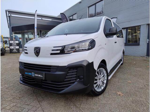 Peugeot e-Expert Combi L3 75 kWh 136pk | 9-persoons | 17 inch stalen velg met design dop | Sidebars | Trekhaak | van ¤63.276 voor ¤49.225 incl. BTW | Taxi ombouw mogelijk