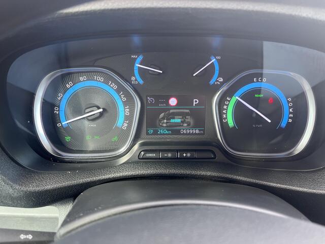 Peugeot e-Expert Standard Asphalt 75 kWh Cruise Control | Blind Spot Assist | Apple CarPlay