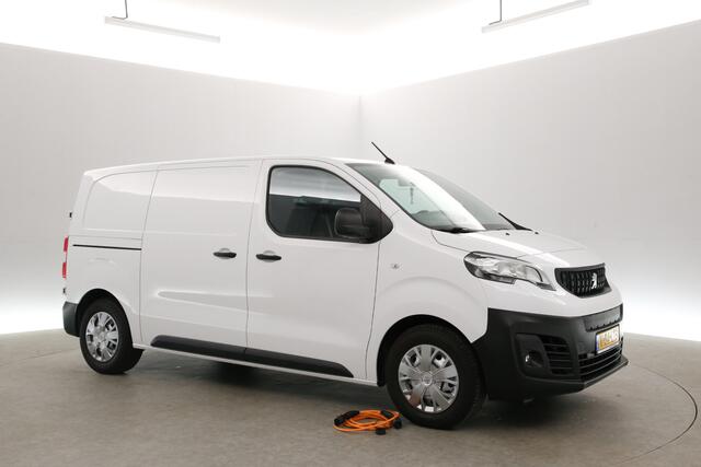 Peugeot e-Expert L2H1 75 kWh | Snelladen | SOH 99% | Airco | 3 Zits | Cruise | Camera | Carplay | Navi