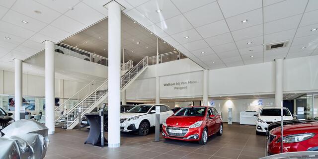 Peugeot e-Expert EV L2 50 kWh | Navigatie | Airco | Parkeersensoren