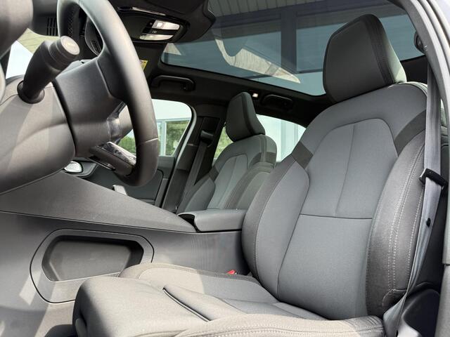Polestar 2 Aut. Long Range Dual AWD | Trekhaak | Panorama | 360 | Camera | Harman Kardon |