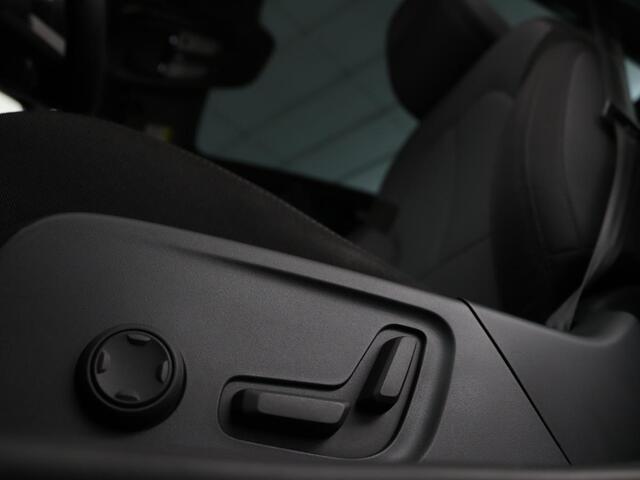 Polestar 2 Long Range Dual Motor Launch Edition 78kWh | Panoramadak | Trekhaak | Stoel & stuurverwarming | 360 camera | Adaptive cruise | Harman/Kardon | Carplay