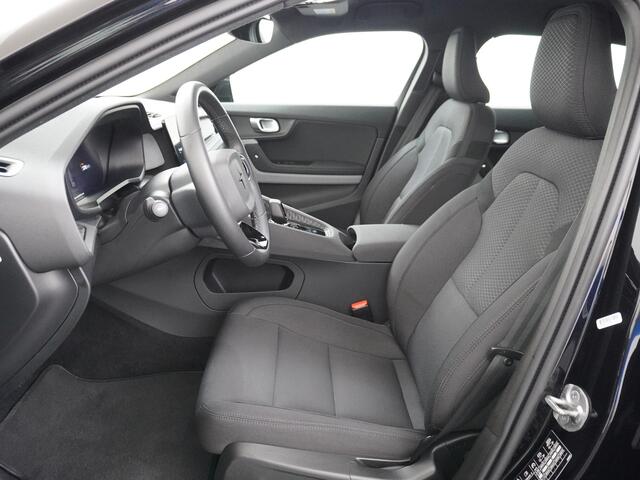 Polestar 2 Long Range 78 kWh Sleutelloos (GSM-sleutel) Adaptive-Cruise Carplay Android 360-Camera 19"LM Led-Pixel-Lamp WiFi PDC-a+v Park-Assist System-Home-Link Elektr.Klep Google Maps E Phone-Connect.Stoel-Verwarmd 1500kg-trekvermogen OnePedal drive Licht+Zichtpakk