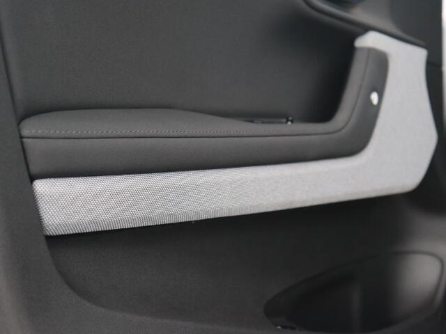 Polestar 2 Long Range Dual Motor Launch Edition 78kWh | Panoramadak | Trekhaak | Stoel & stuurverwarming | 360 camera | Adaptive cruise | Harman/Kardon | Carplay